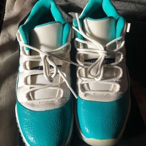 Jordan 11